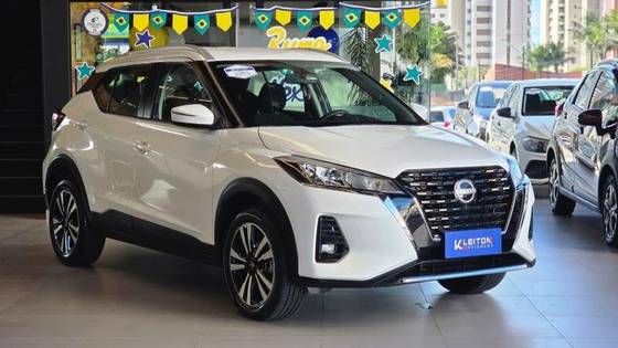NISSAN KICKS PLAY 1.6 16V FLEXSTART SENSE XTRONIC NISSAN KICKS PLAY 1.6 16V FLEXSTART SENSE XTRONIC